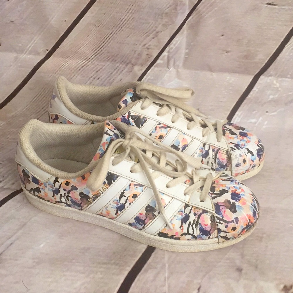 Adidas La Marque aux 3 bandes superstar in 6.5